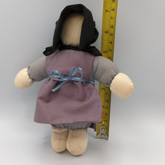 Amish Child Girl No Face Soft Figure - 7" - Picture 8 of 9